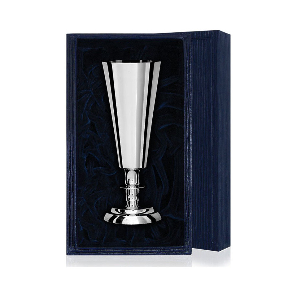 Серебряная рюмка №2