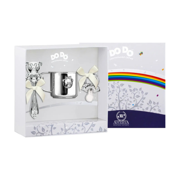 Набор для малышей DODO Мишка - малышка: кружка, погремушка, сувенир-пустышка из серебра 925 пробы