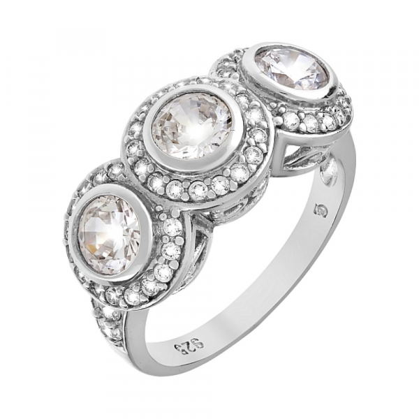 Серебряное кольцо с фианитом № 75149