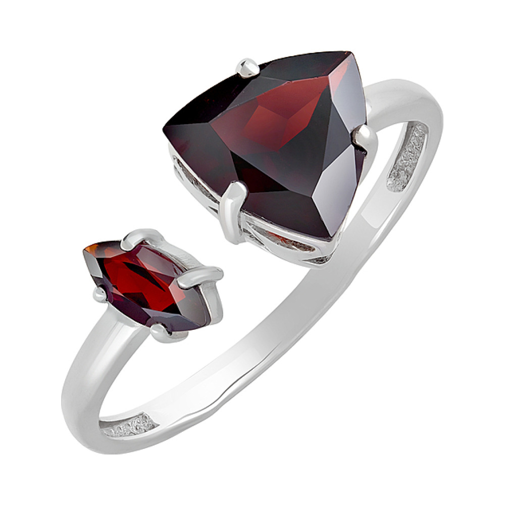 Серебряное кольцо с гранатом № 126886
