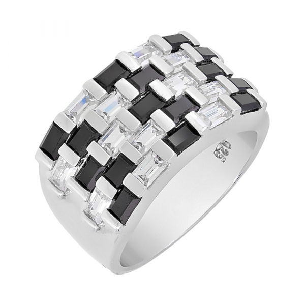 Серебряное кольцо с фианитом № 107276