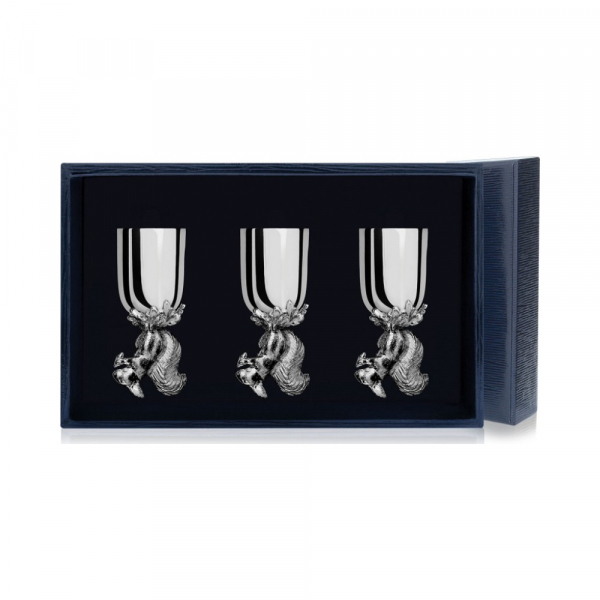 Набор серебряных рюмок «Белка» из 3 предметов