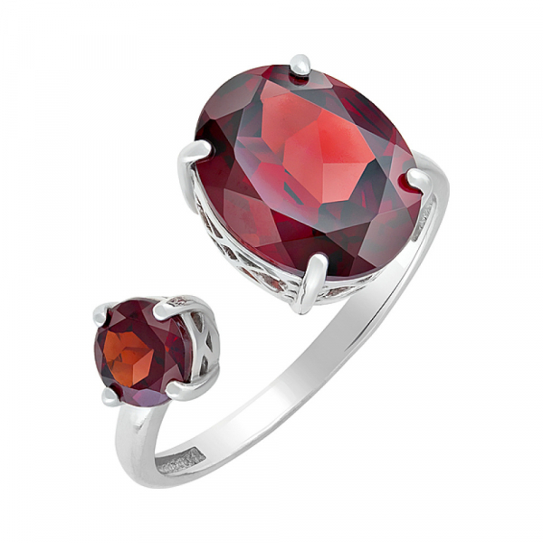 Серебряное кольцо с гранатом № 126900